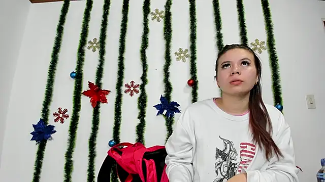 Vanessa Martinz online show from November 2025 12:26:01 PM