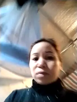 Gwen-n online show from November 2025 05:45:02 AM