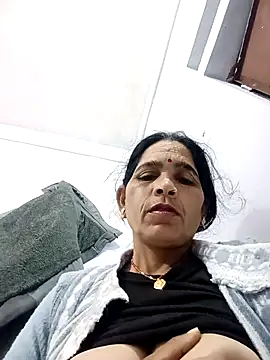 Indiangueen online show from November 2025 11:16:01 PM