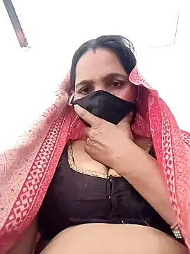 Indiangueen online show from December 2025 09:14:01 AM