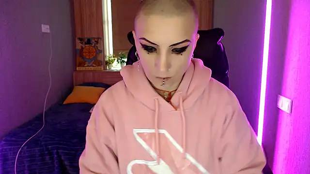 Sweet-n-Strong online show from April 2026 05:34:02 AM