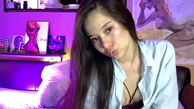 Snapshot of LumiHeart chatting on March 2026 04:49:02 AM LumiHeart online show from March 2026 04:49:02 AM