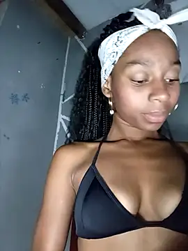 Dashia19 online show from November 2025 01:04:02 AM