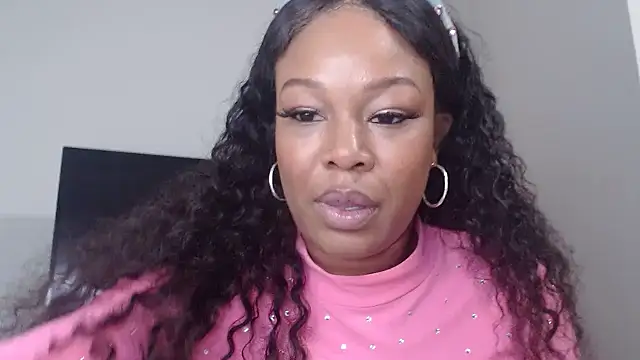 SweetieP11 online show from October 2025 02:32:02 PM