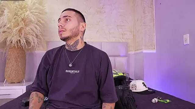 Snapshot of AsiaMillerr_ chatting on December 2025 04:28:02 AM AsiaMillerr online show from December 2025 04:28:02 AM