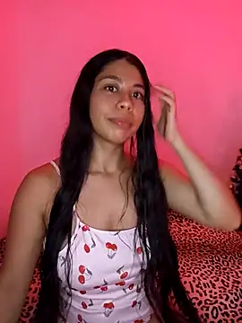 Snapshot of Angeeelina@xh chatting on December 2025 04:28:02 AM Angeeelinaxh online show from December 2025 04:28:02 AM