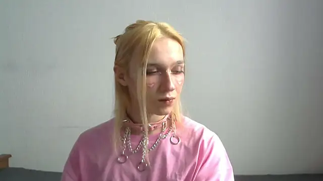 Snapshot of icebenz chatting on April 2026 11:26:02 AM icebenz online show from April 2026 11:26:02 AM