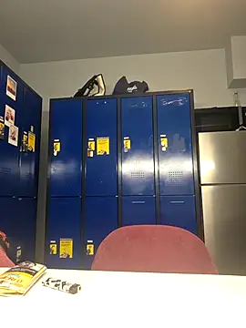 Snapshot of Hausverbot3 chatting on April 2026 12:00:01 AM Hausverbot3 online show from April 2026 12:00:01 AM