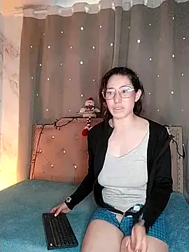 eva delight  online show from November 2025 11:38:02 AM