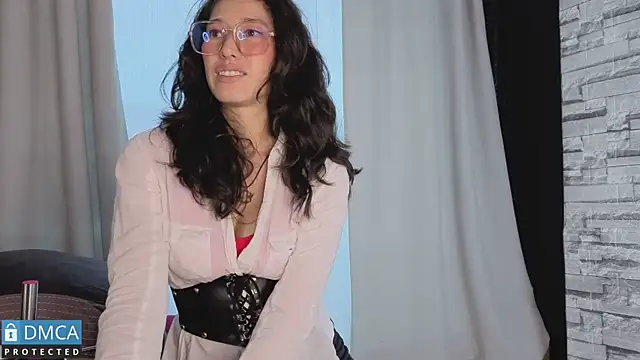 eva delight  online show from April 2026 12:09:02 PM