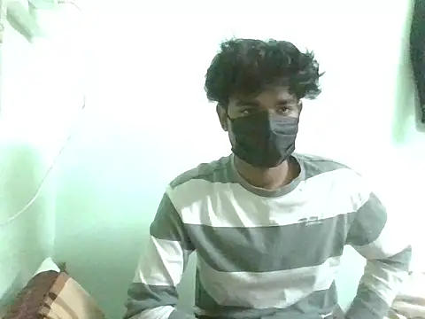 kriZ08 online show from April 2026 06:49:02 PM