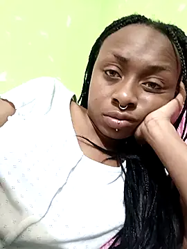 Snapshot of blue_velvett chatting on October 2025 08:09:02 PM blue velvett online show from October 2025 08:09:02 PM