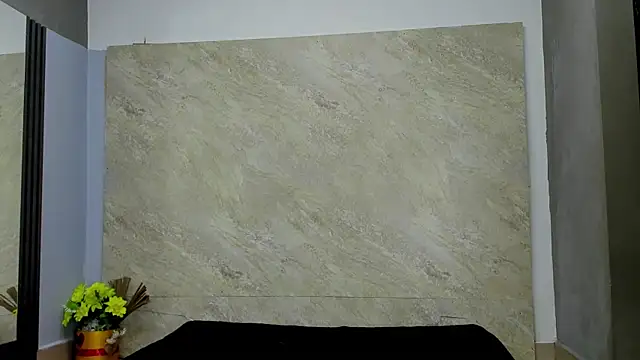 Sarahh-19 online show from November 2025 12:02:02 PM