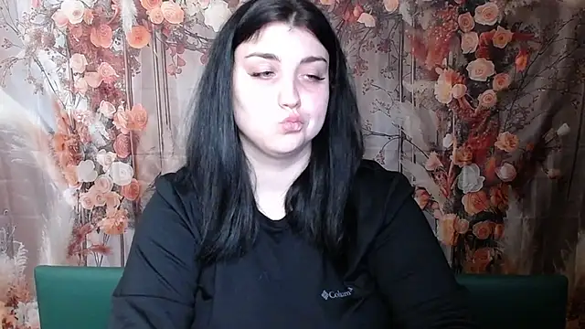 ScarletCargo online show from February 2026 12:09:02 PM