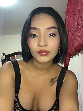 zoeejones online show from October 2025 01:09:02 AM