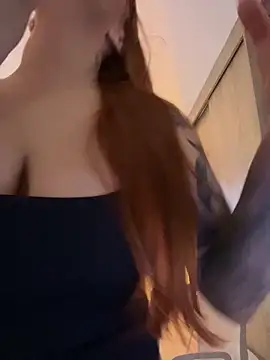 GiaStonne online show from January 2026 04:48:02 AM