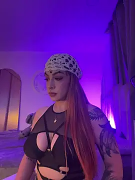 Snapshot of GiaStonne chatting on March 2026 02:27:01 AM GiaStonne online show from March 2026 02:27:01 AM