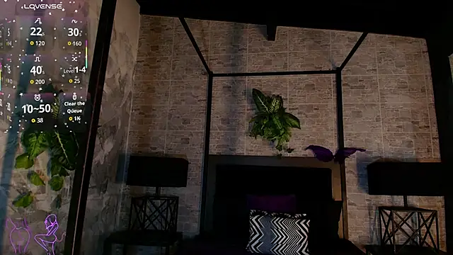 Natasha Dior online show from November 2025 12:39:02 PM