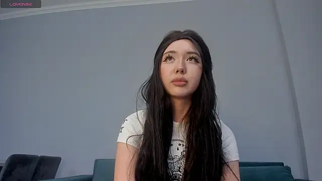 Snapshot of sweetmikasa chatting on November 2025 06:10:01 PM sweetmikasa online show from November 2025 06:10:01 PM