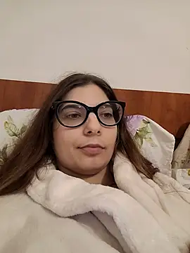 sweetbabygirlforyou online show from November 2025 04:40:01 PM