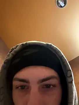 Snapshot of slimshadypt2 chatting on November 2025 03:12:01 PM slimshadypt2 online show from November 2025 03:12:01 PM