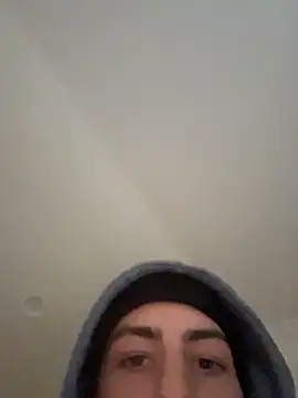 Snapshot of slimshadypt2 chatting on November 2025 11:41:01 PM slimshadypt2 online show from November 2025 11:41:01 PM