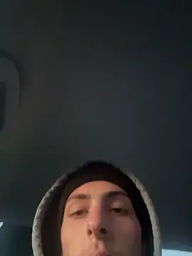 Snapshot of slimshadypt2 chatting on December 2025 01:03:02 AM slimshadypt2 online show from December 2025 01:03:02 AM