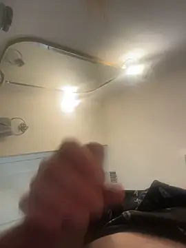 Snapshot of slimshadypt2 chatting on December 2025 06:28:01 AM slimshadypt2 online show from December 2025 06:28:01 AM