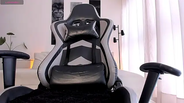 IamKael  online show from January 2026 05:49:02 PM