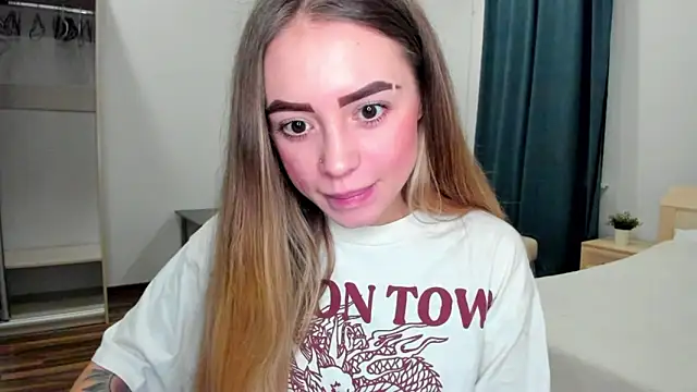 stellarblush online show from November 2025 08:55:01 PM