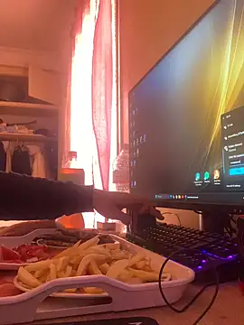 Snapshot of Unique-Man chatting on March 2026 12:38:02 PM Unique-Man online show from March 2026 12:38:02 PM