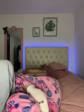 Snapshot of BIJOU_SECRET chatting on April 2026 05:01:02 AM BIJOU SECRET online show from April 2026 05:01:02 AM