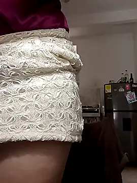 laliItaclark online show from June 2026 12:59:01 PM