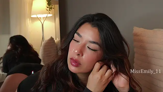 Snapshot of Missemily_11 chatting on March 2026 10:16:01 AM Missemily 11 online show from March 2026 10:16:01 AM