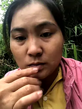 bong-ngo online show from November 2025 01:29:02 AM