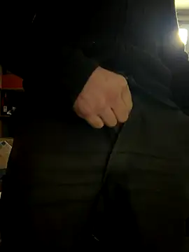 davi73d online show from October 2025 05:59:01 AM