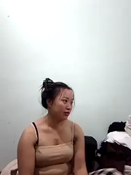 Phoena-a online show from December 2025 07:39:01 AM