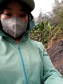 Phoena-a online show from March 2026 01:21:02 AM