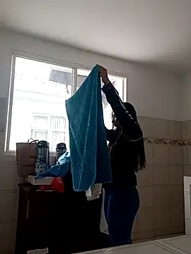 ErosyVenus69 online show from December 2025 06:13:02 PM