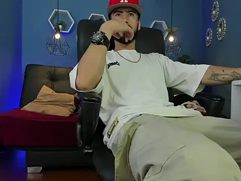 Snapshot of harold_777 chatting on April 2026 02:58:01 AM harold 777 online show from April 2026 02:58:01 AM