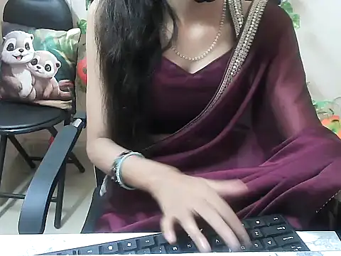 Snapshot of lo_e_shreya chatting on November 2025 03:39:01 AM lo e shreya online show from November 2025 03:39:01 AM