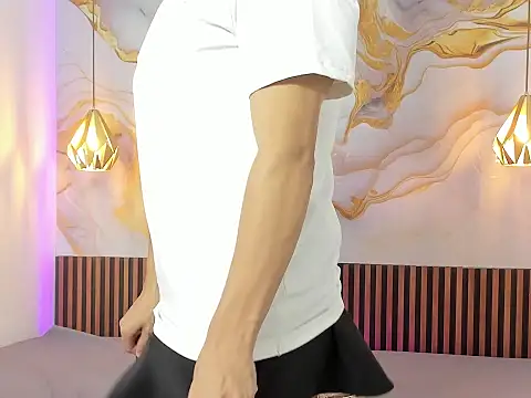 SamLopez1 online show from October 2025 03:32:01 AM