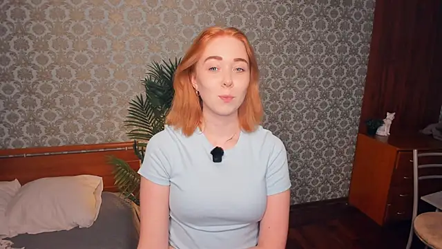 AddieOsler online show from November 2025 07:05:01 PM