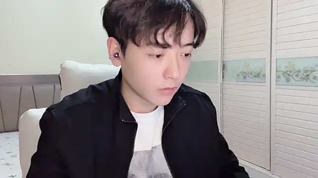 xiaoxiao1025 online show from November 2025 01:21:02 PM