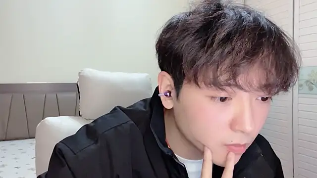 xiaoxiao1025 online show from November 2025 11:36:02 AM