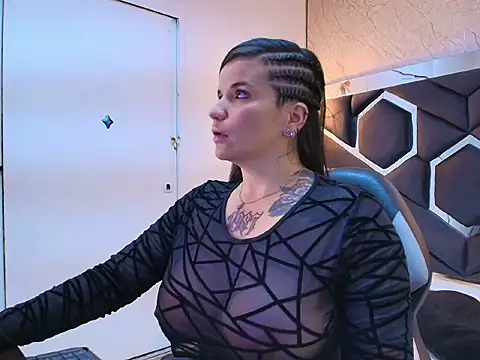 cataleya sambrano online show from November 2025 11:32:01 AM