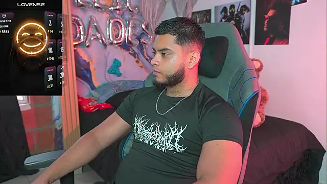 Tiler wolker online show from March 2026 09:47:02 PM