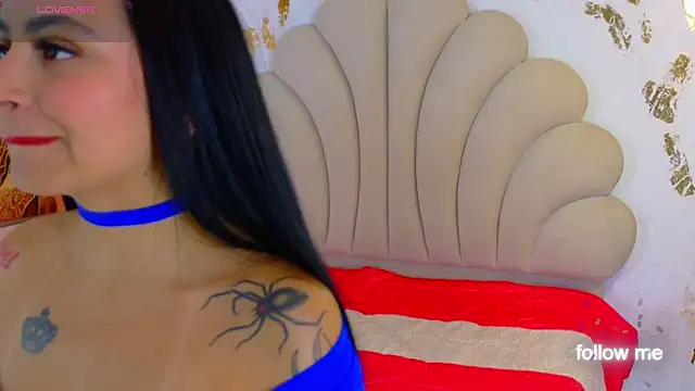 HellemMonet online show from December 2025 07:33:02 PM