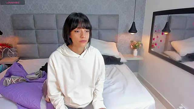 Luna Bella3 online show from February 2026 11:17:01 AM