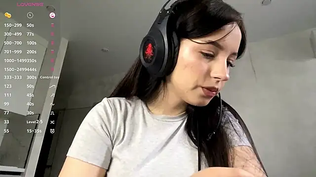 Snapshot of AngilaDoyal chatting on December 2025 07:39:01 AM AngilaDoyal online show from December 2025 07:39:01 AM